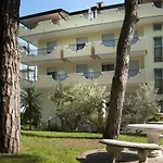 Coralba 3*