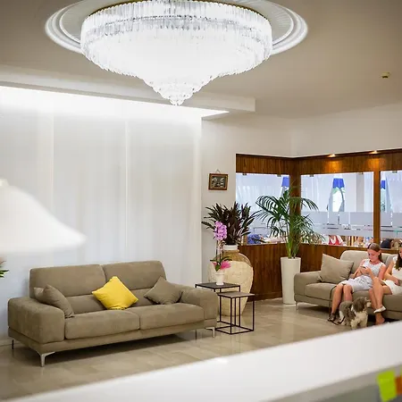 Coralba Hotel